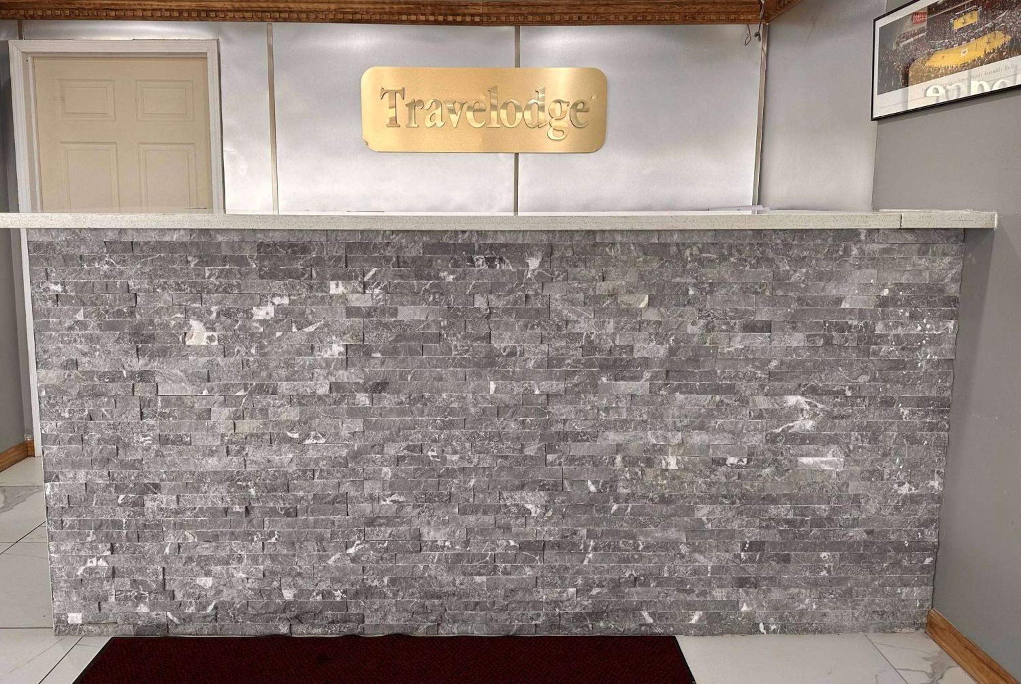 Travelodge By Wyndham Bloomington Exterior foto